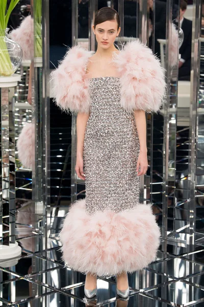 Look 62